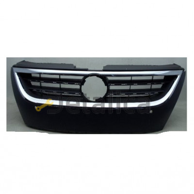 Решетка радиатора с отв под датчик с хром молдингом для Фольксваген Пассат CC от 2009 (Китай)