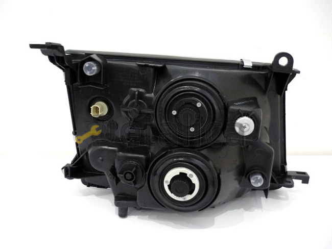 Фара левая для Тойота Ленд Крузер 100 под корректор