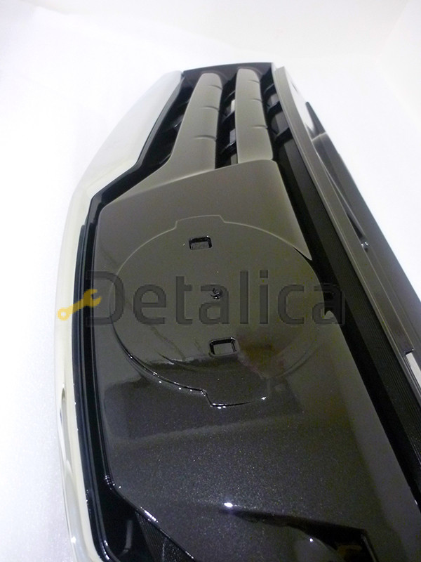 Решётка радиатора для Ниссан Ноте Е11 рестайл