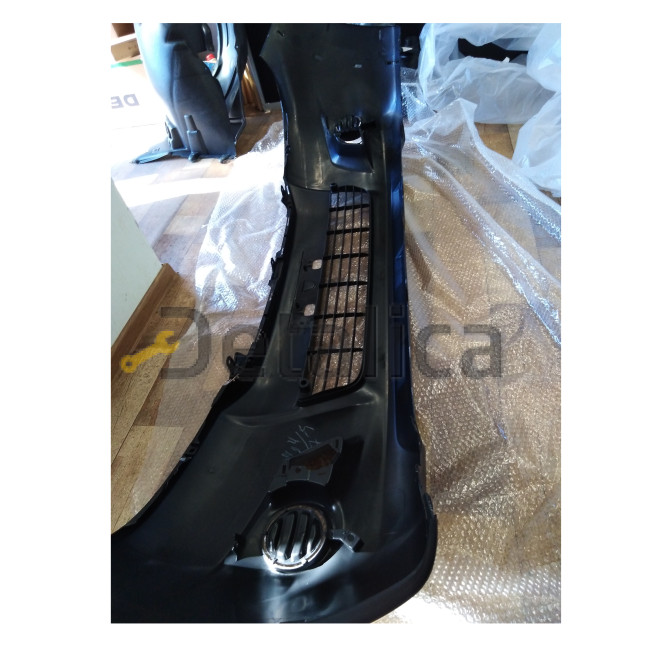 Бампер передний для Тойота Хайлюкс от 2011 с отв под расширители Китай