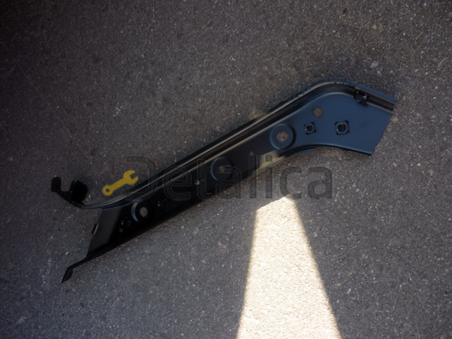 Крепление фары для Ниссан Жук оригинал