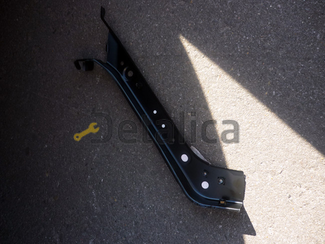 Крепление фары для Ниссан Жук оригинал