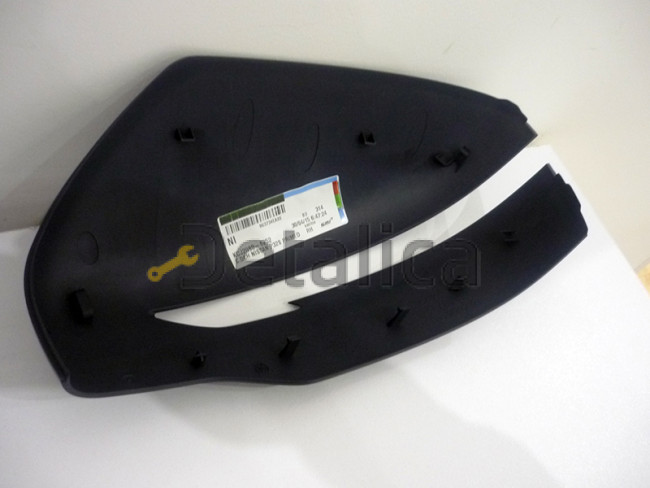 Крышка зеркала правая для Ниссан Кашкай J11E оригинал