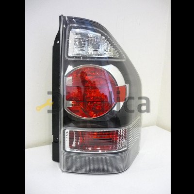 Фонарь задний правый для Mitsubishi Pajero IV Sailing
