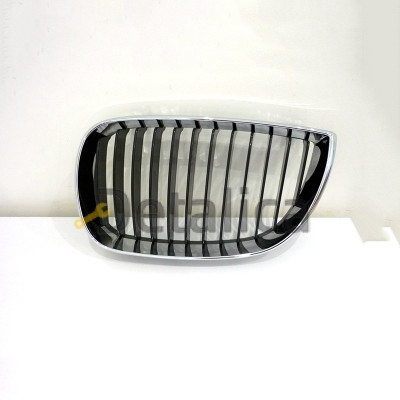 Решетка радиатора левая для BMW E87 чёрный-хром от 2003-2006