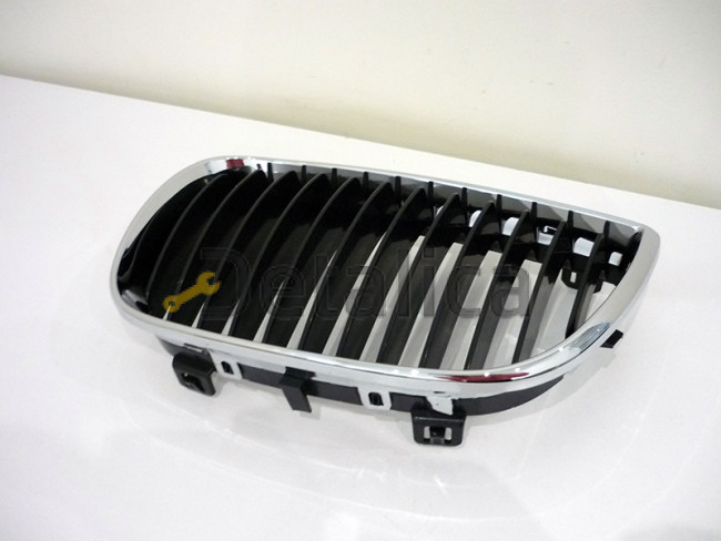 Решетка радиатора левая для BMW E87 чёрный-хром от 2003-2006