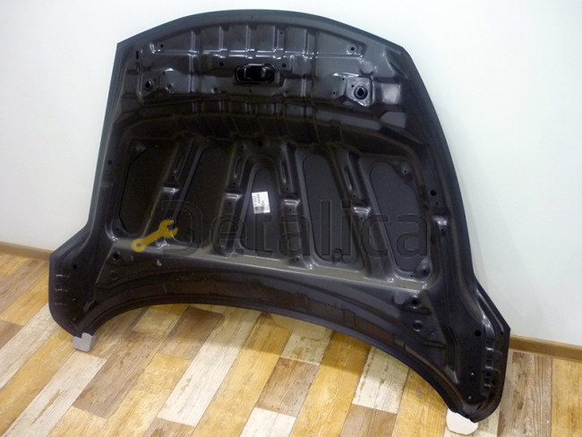 Капот для Ниссан Жук